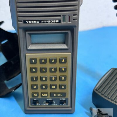 Yaesu FT-208 R
